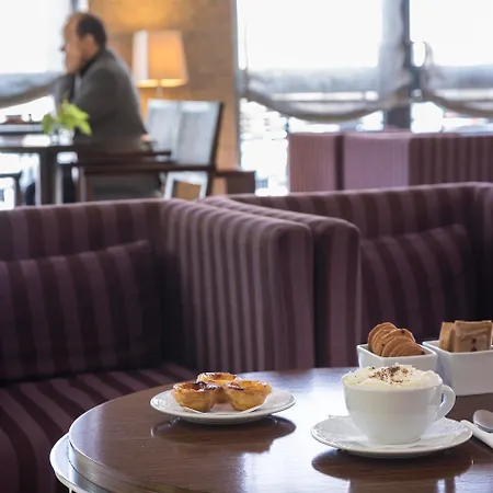 Dom Goncalo & מלון