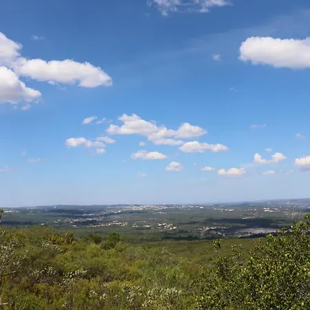 מלון Dom Goncalo &