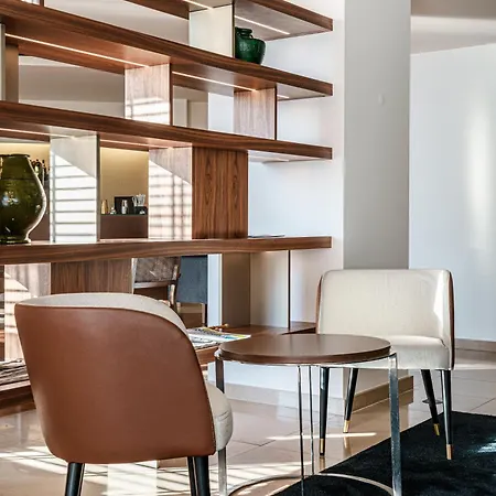 Dom Goncalo & מלון 4*