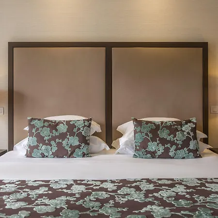 Dom Goncalo & מלון