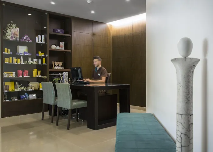 Dom Goncalo & 호텔